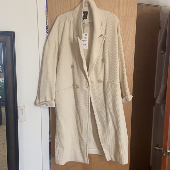 Zara Double Breasted Textured Coat - Picture 3 of 3